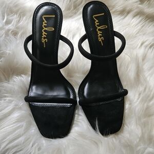 Lulu's Elegant Black Heels